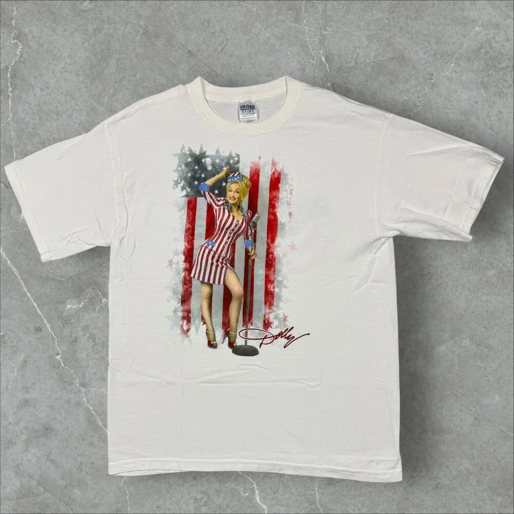 Vintage Dolly Parton WW2 Style Pin Up Model USA Flag Y2K Tour Concert TShirt - L - Picture 1 of 7